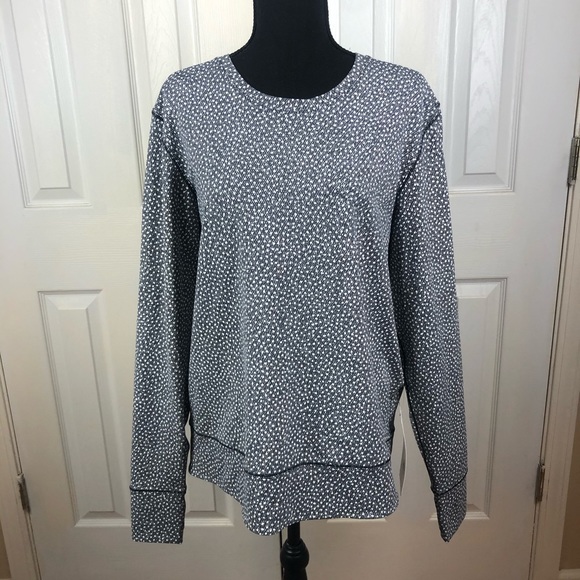 Lululemon Athletically Rush Hour Long Sleeve Top - Picture 4 of 8
